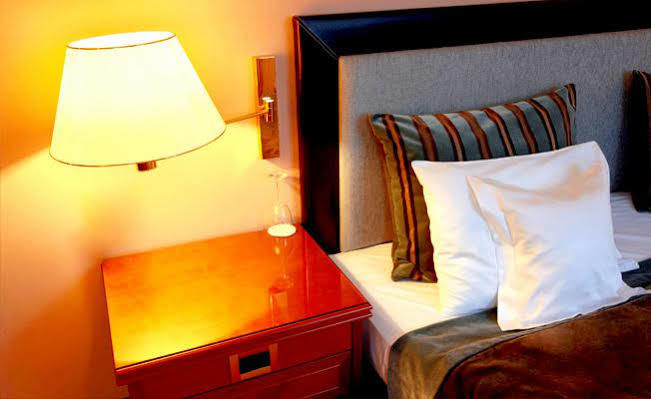 Howard Johnson Hotel & Convention Center Madariaga - Carilo Dış mekan fotoğraf